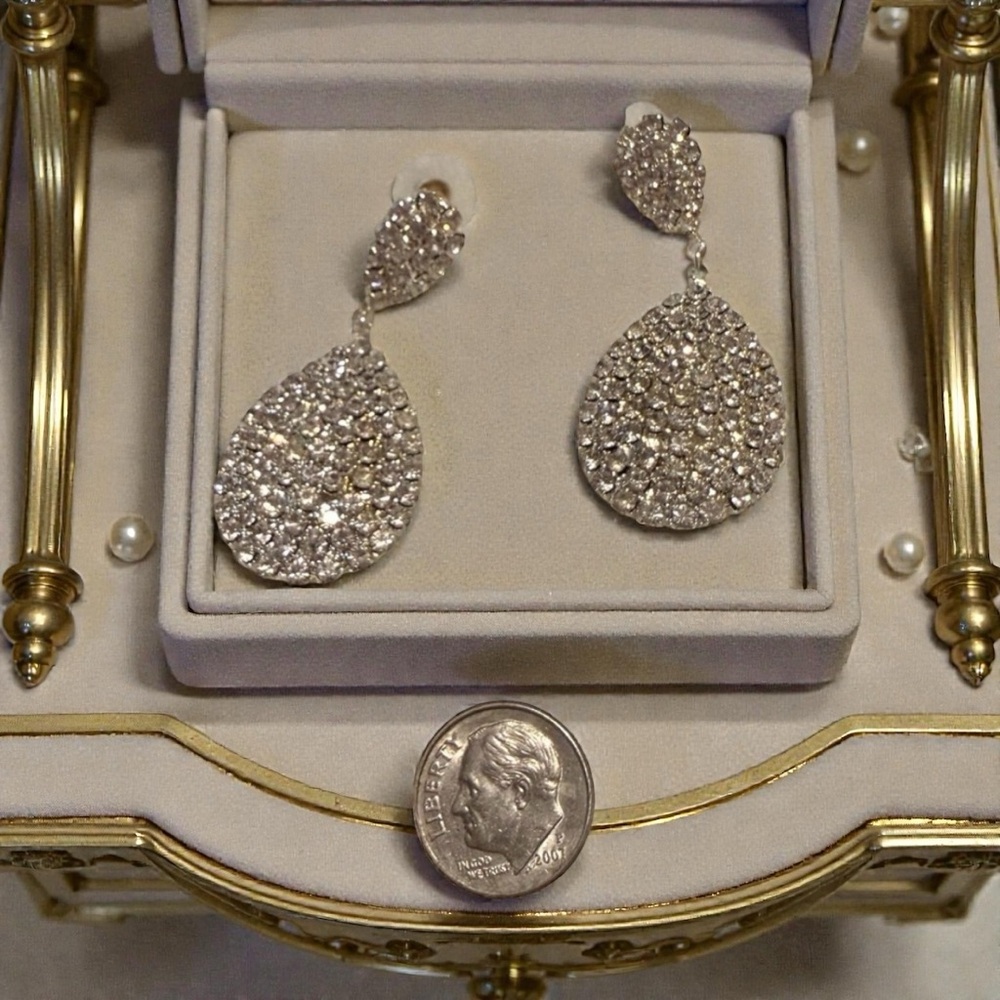 Elegant Silver Drop Earrings